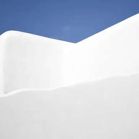 Mykonostimo Luxury Villas And Apartments